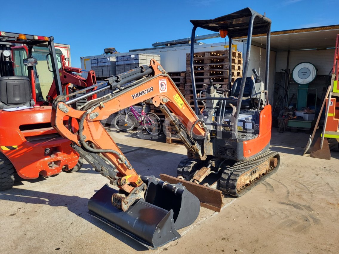 Online auction: YANMAR  VIO 17 PELLE