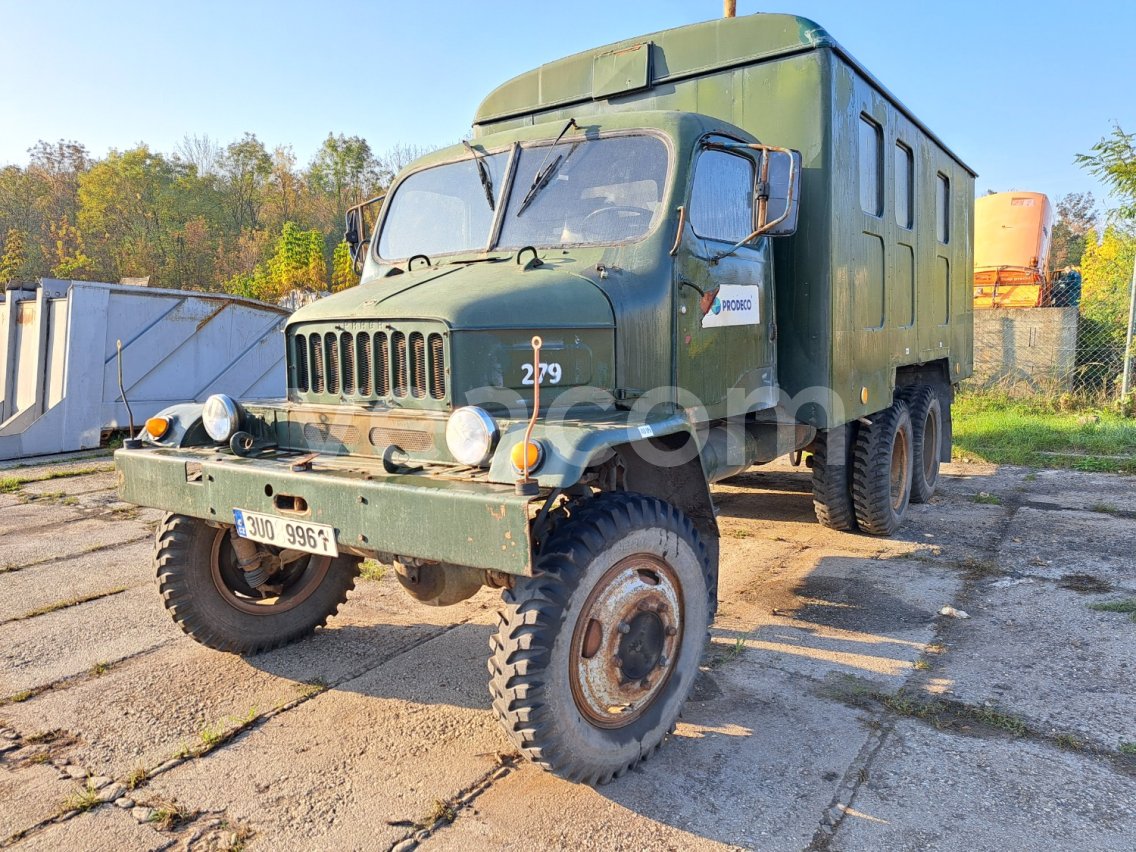 Online auction: PRAGA  V3S 6X6 DETROIT