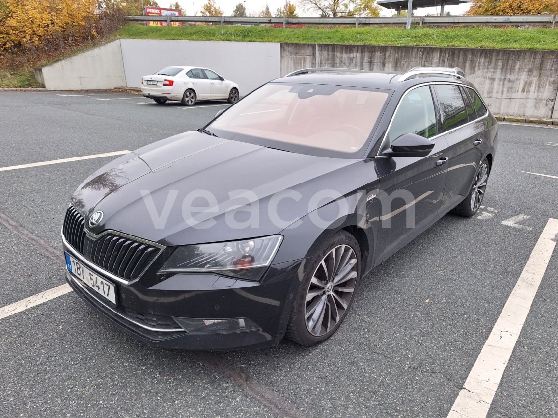 Online aukce: ŠKODA  SUPERB 4X4