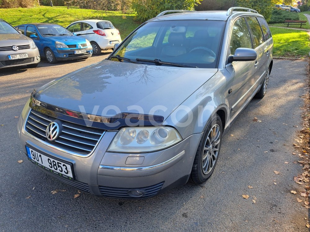 Online auction: VOLKSWAGEN  PASSAT