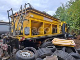 Online aukce: RENAULT  KERAX 370 6X4