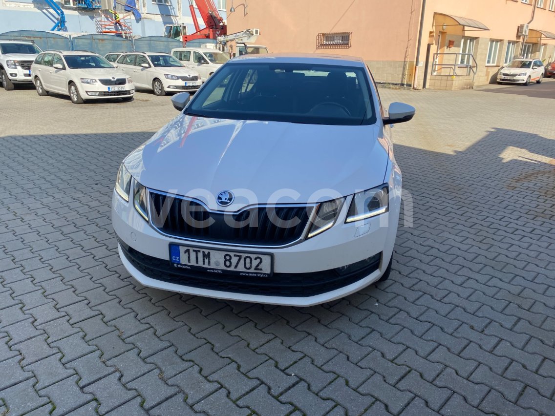 Online aukce: ŠKODA  OCTAVIA