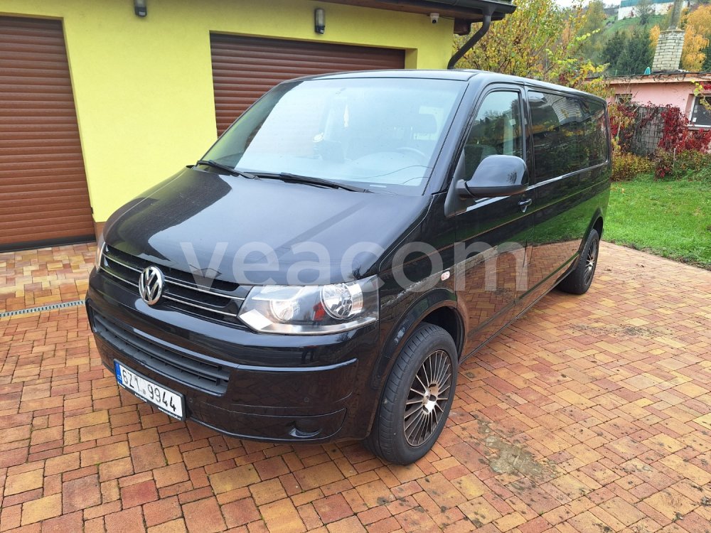 Online auction: VOLKSWAGEN  CARAVELLE