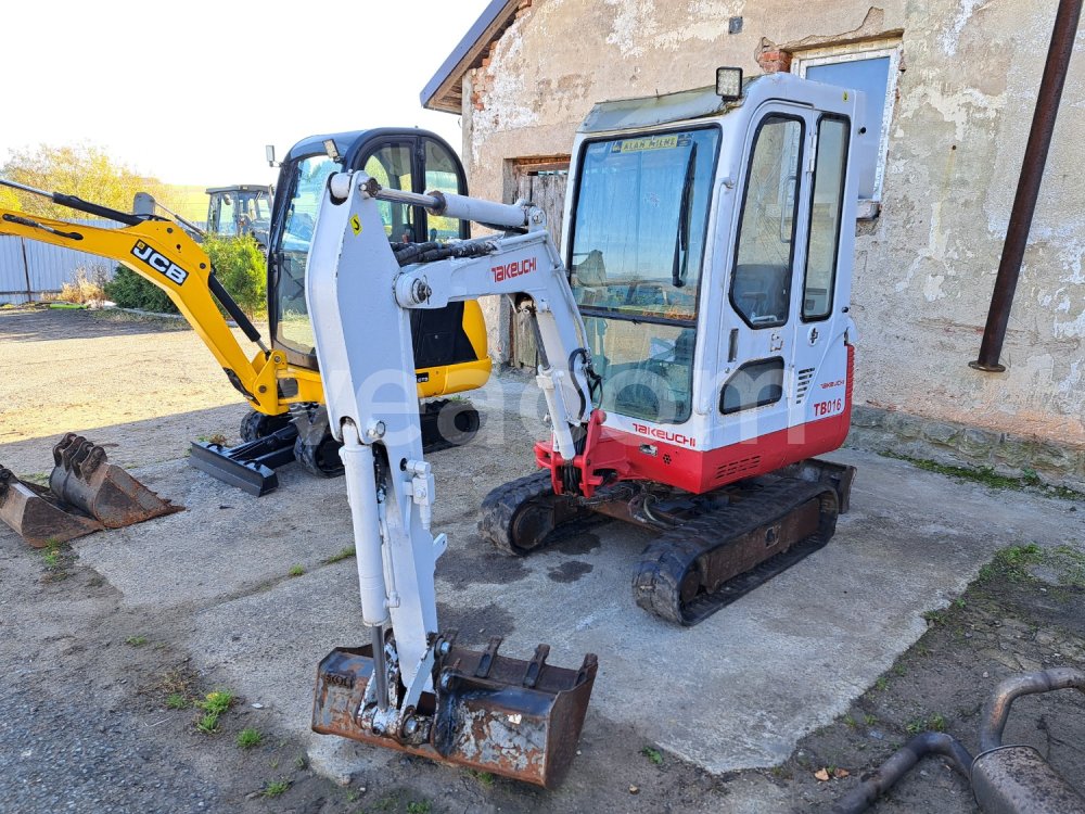 Online auction: TAKEUCHI  TB 016