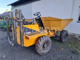 Online auction:   THWAITES 3 TONNE 4X4