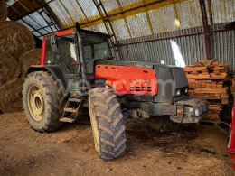 Online auction: VALTRA  VALMET 8950 4X4