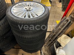 Online aukce:  ALU DISKY 8,5JX19ET36 + ZIMNÍ PNEUMATIKY PIRELLI SOTTOZERO 3 245/45 R19