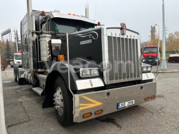 Online auction:   KENWORTH T 800 6X4