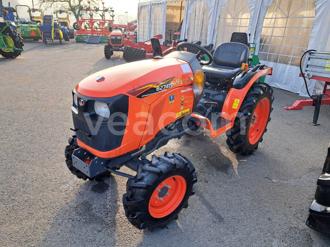 Online auction: KUBOTA  B2741S 4X4