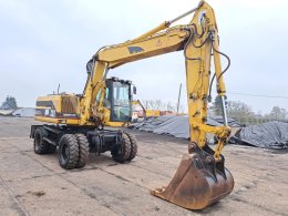 Online auction: CATERPILLAR  M 315 4X4