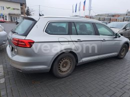 Online auction: VOLKSWAGEN  PASSAT