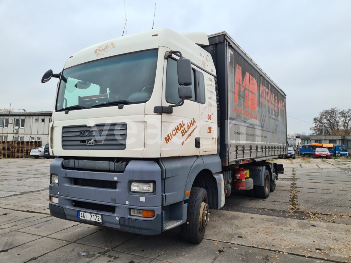 Online auction: MAN  TGA 26.400 6X2-2 LL