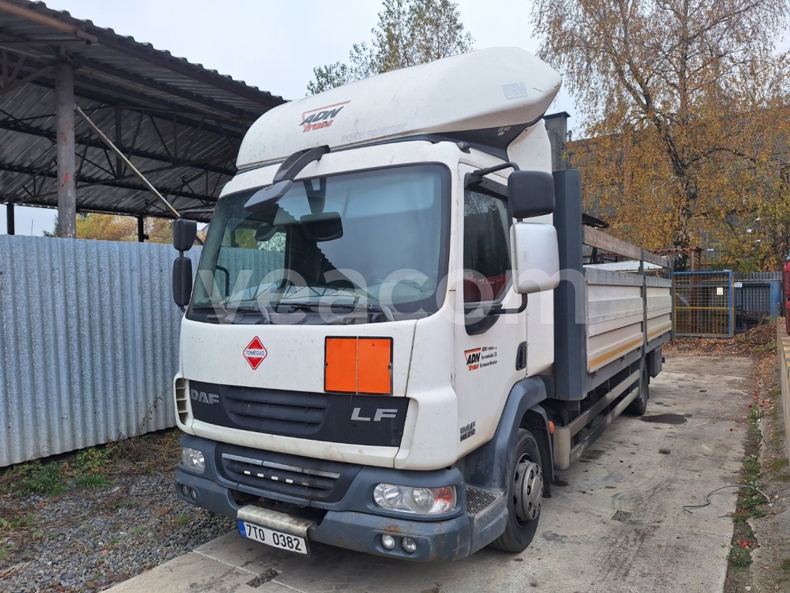 Online auction: DAF  FA LF45