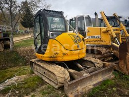 Online auction: JCB  8080