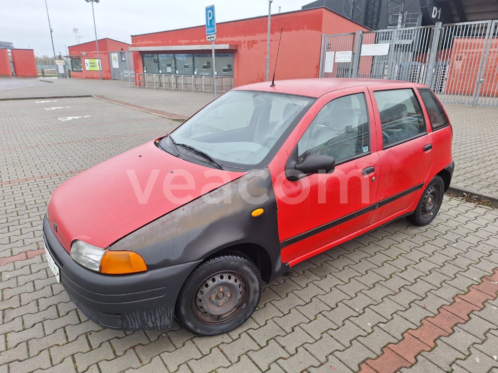 Online auction: FIAT  PUNTO 55 S