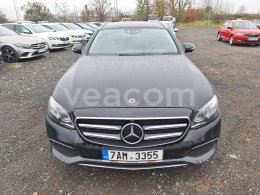 Online auction: MB  E 220 D 4MATIC