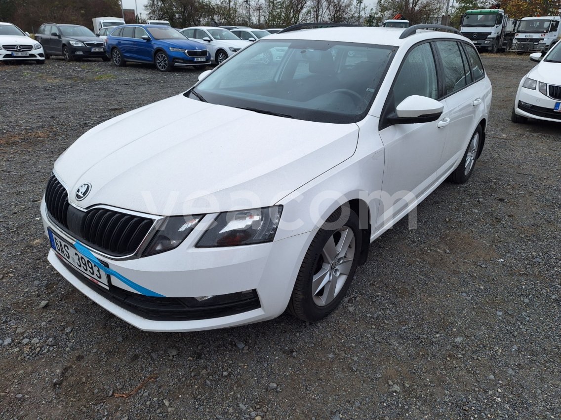 Online auction: ŠKODA  OCTAVIA