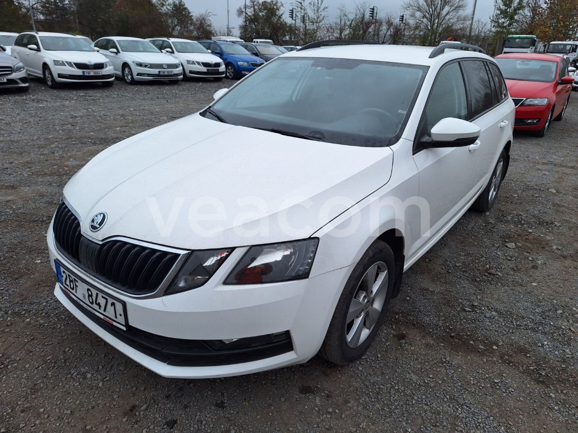 Online auction: ŠKODA  OCTAVIA