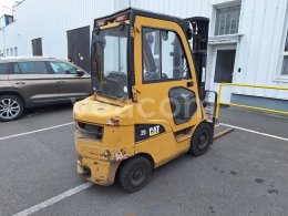 Online auction: CATERPILLAR  DP 20 CN