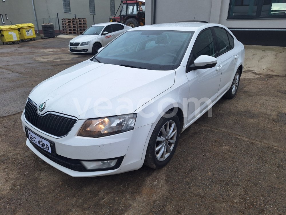 Online auction: ŠKODA  OCTAVIA