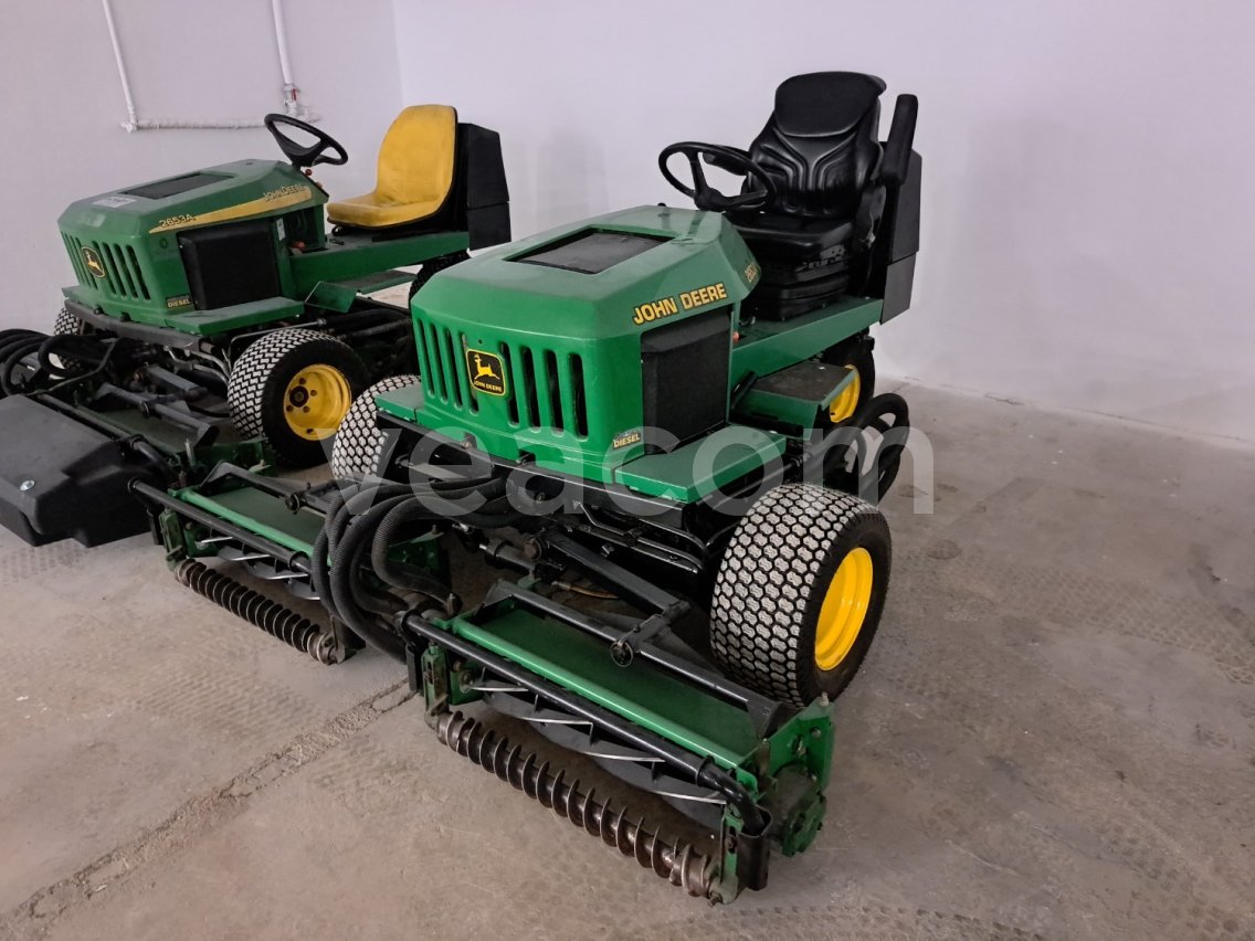 Online auction: JOHN DEERE  2653A