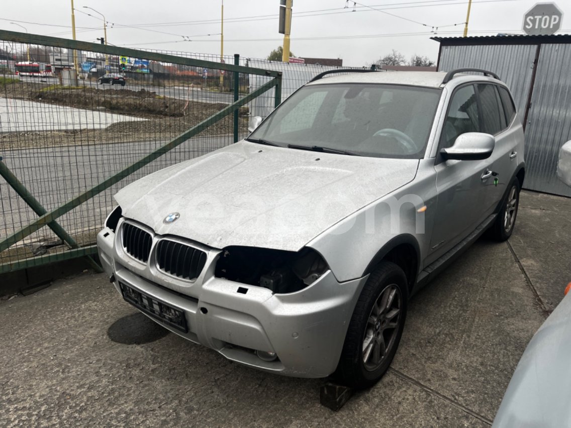 Online auction: BMW  X3 4X4