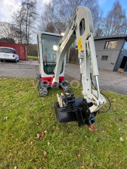 Online auction: TAKEUCHI  TB216