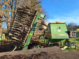 Online aukce: JOHN DEERE  740 A