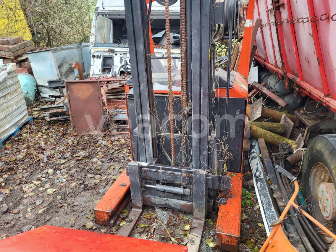 Online auction:   BT RT1350E