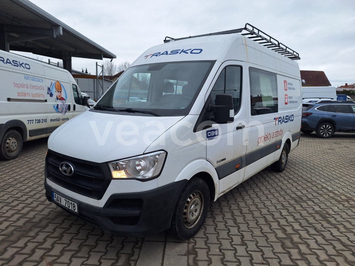 Online aukce: HYUNDAI  H350