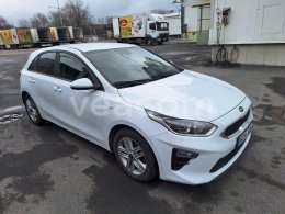 Online aukce: KIA  CEED