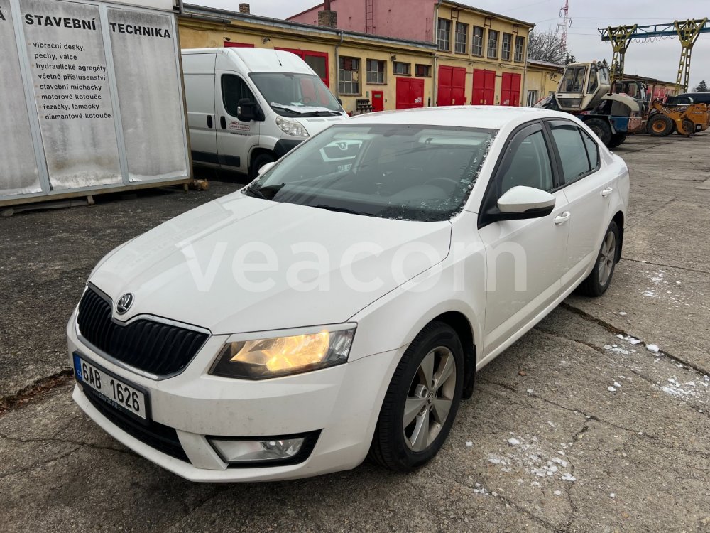 Online auction: ŠKODA  OCTAVIA