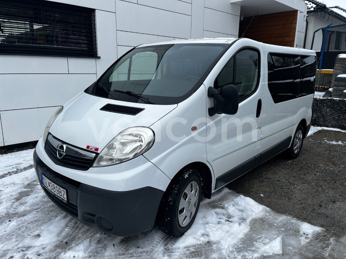 Online auction: OPEL  VIVARO