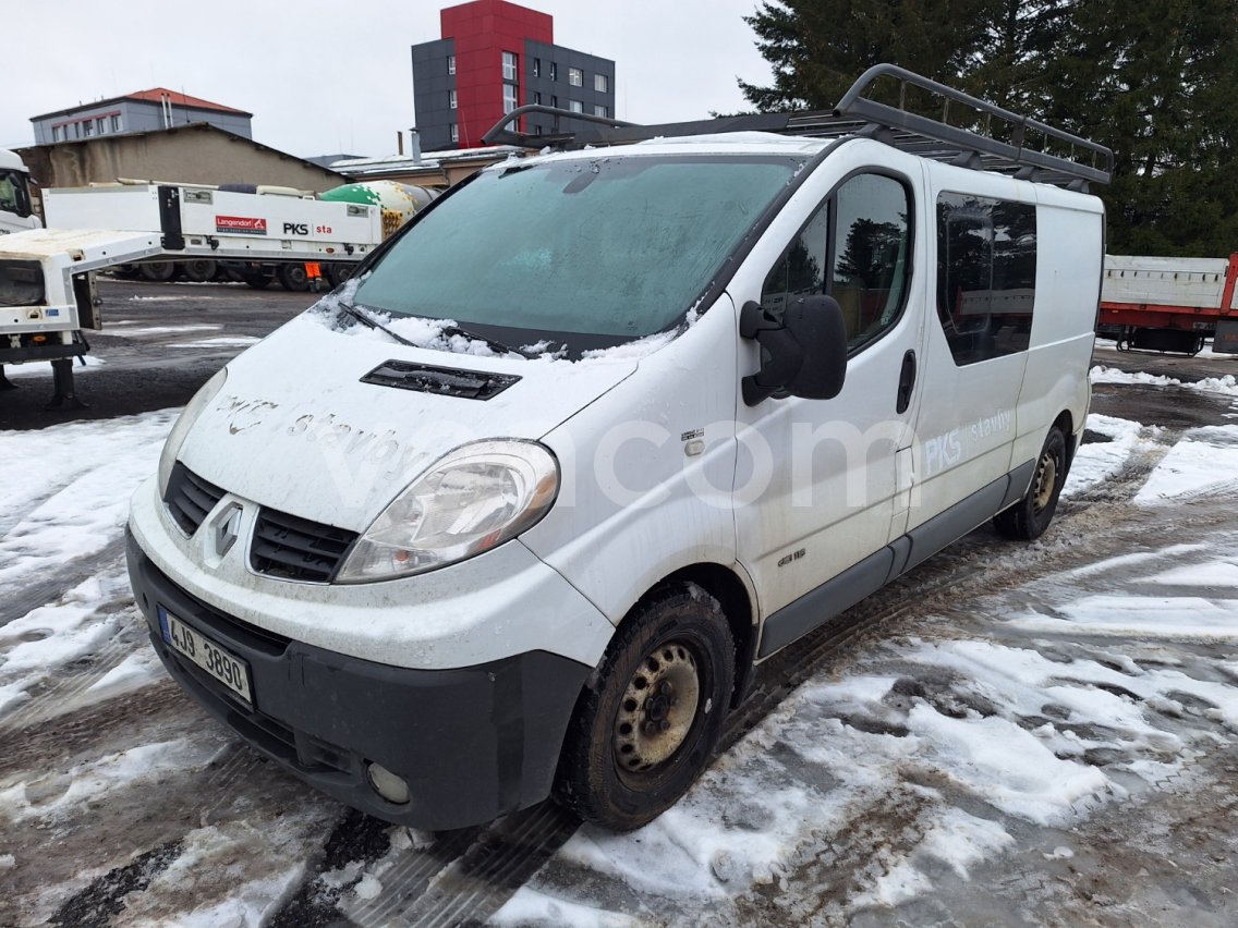 Online auction: RENAULT  TRAFIC