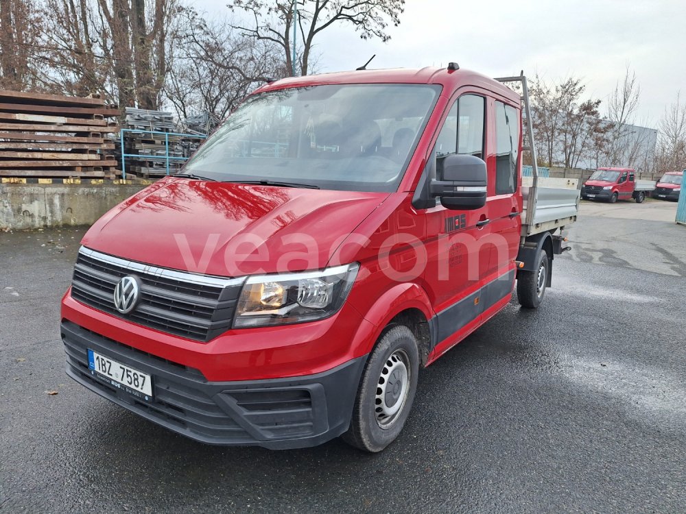 Online auction: VOLKSWAGEN  CRAFTER