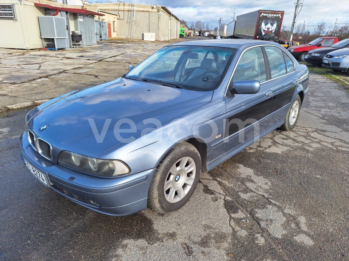 Online aukce: BMW  525 I