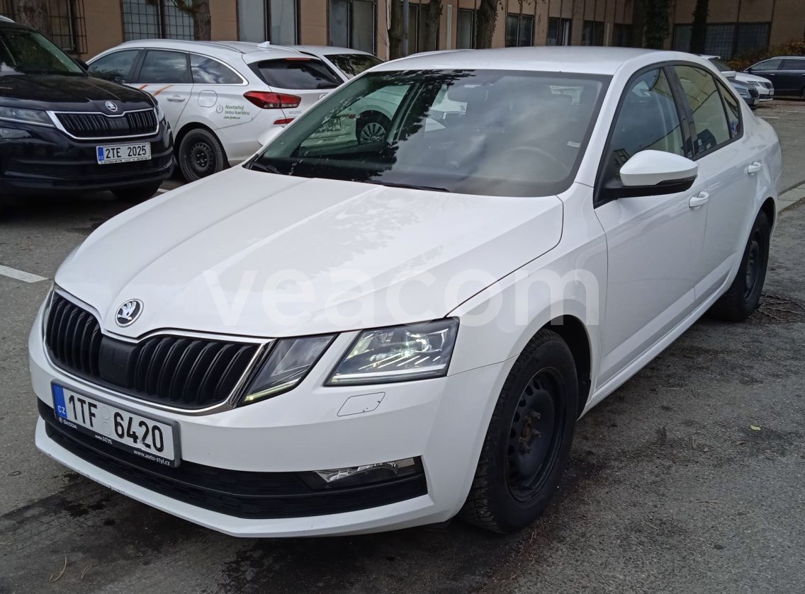 Online aukce: ŠKODA  OCTAVIA