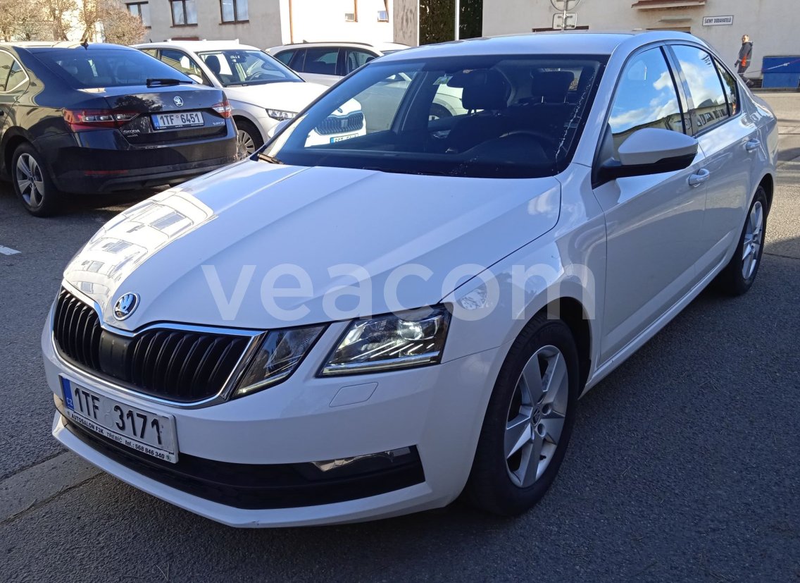 Online aukce: ŠKODA  OCTAVIA