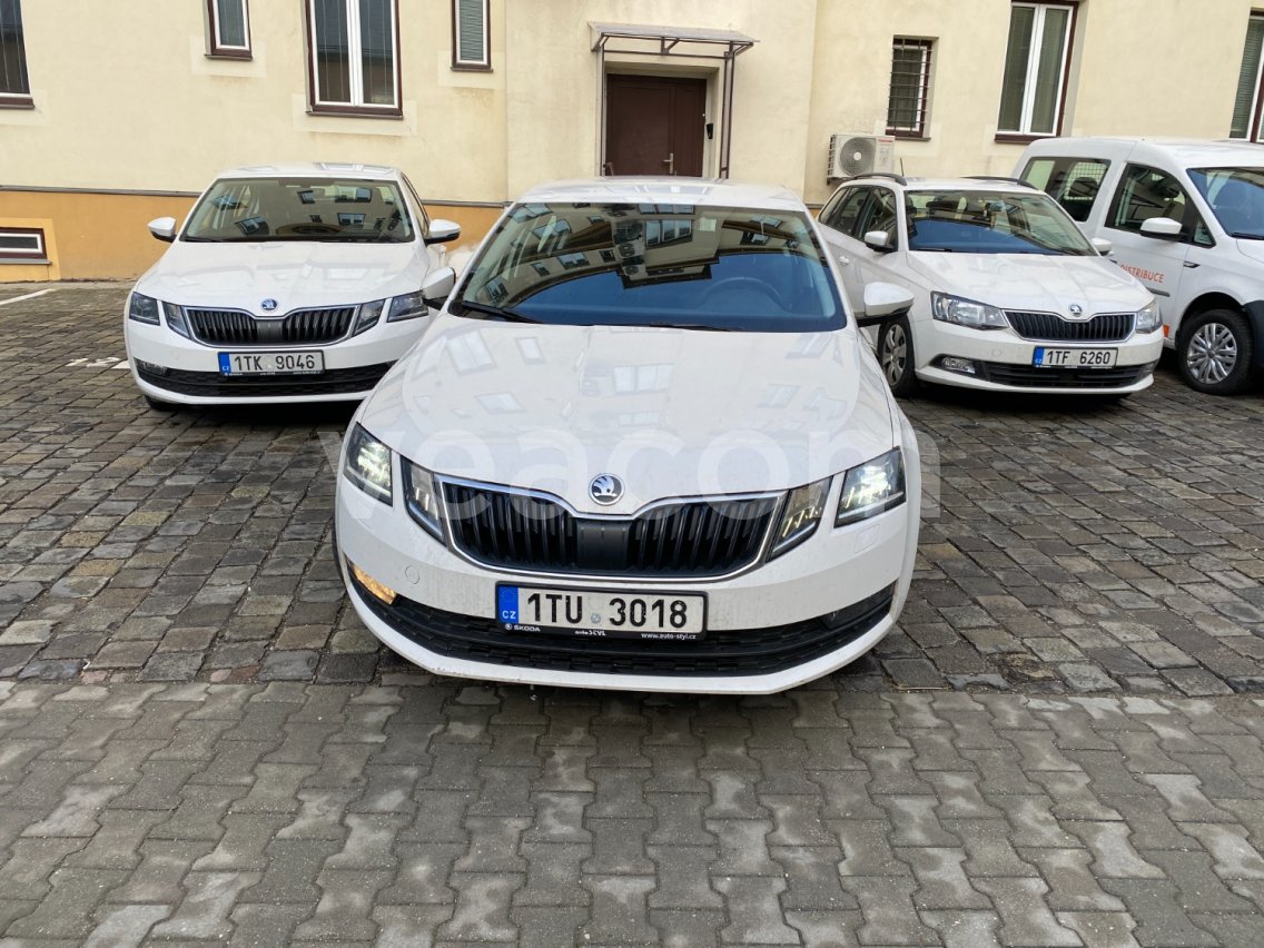 Online aukce: ŠKODA  OCTAVIA