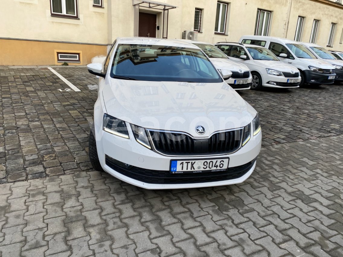 Online aukce: ŠKODA  OCTAVIA