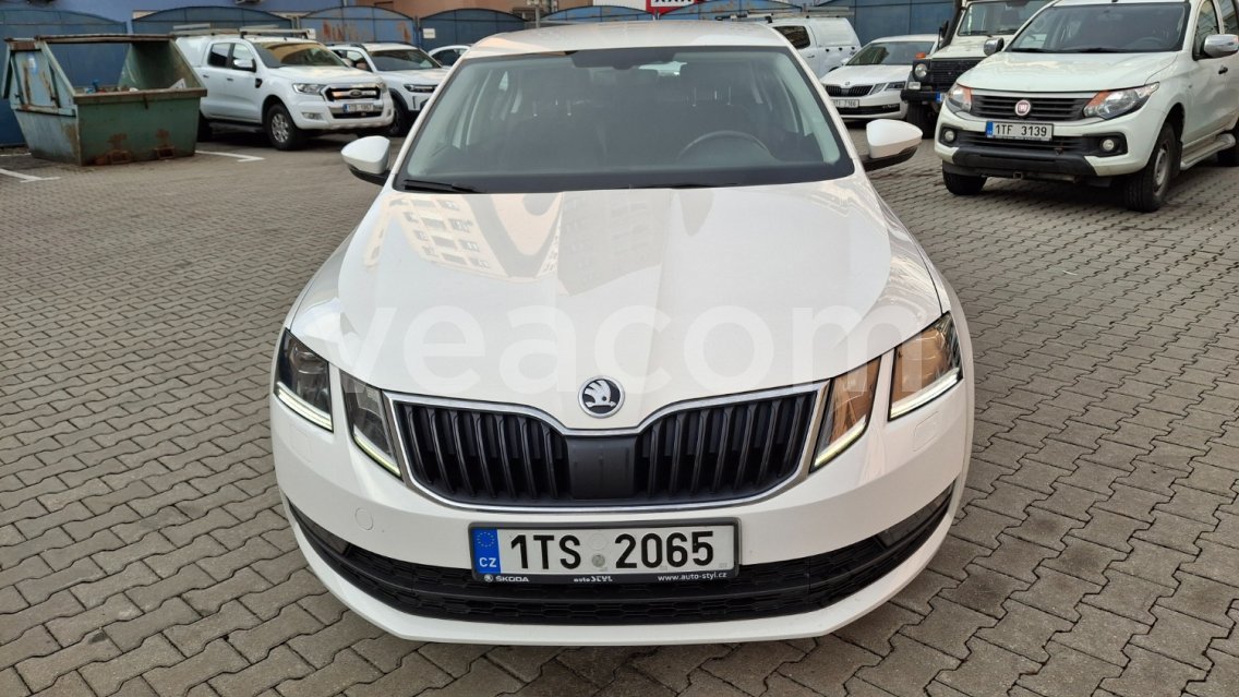 Online aukce: ŠKODA  OCTAVIA