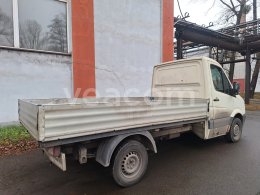 Online auction: VOLKSWAGEN  CRAFTER