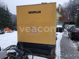 Online auction: CAT  600