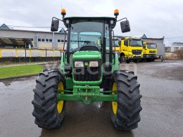 Online auction: JOHN DEERE  5075E 4X4