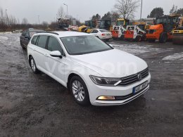 Online auction: VOLKSWAGEN  PASSAT