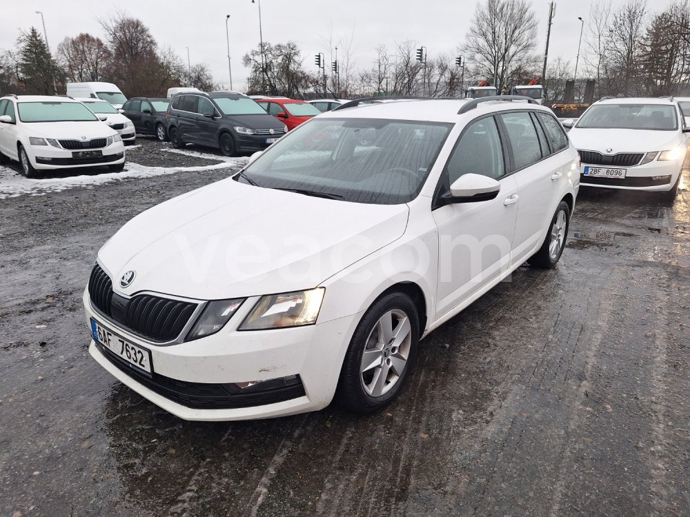 Online auction: ŠKODA  OCTAVIA