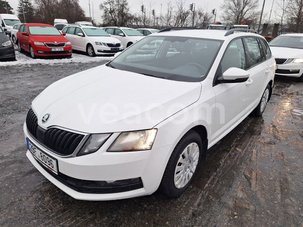 Online auction: ŠKODA  OCTAVIA