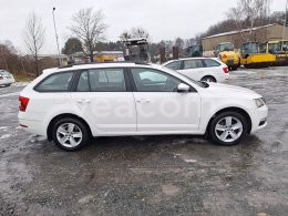 Online auction: ŠKODA  OCTAVIA