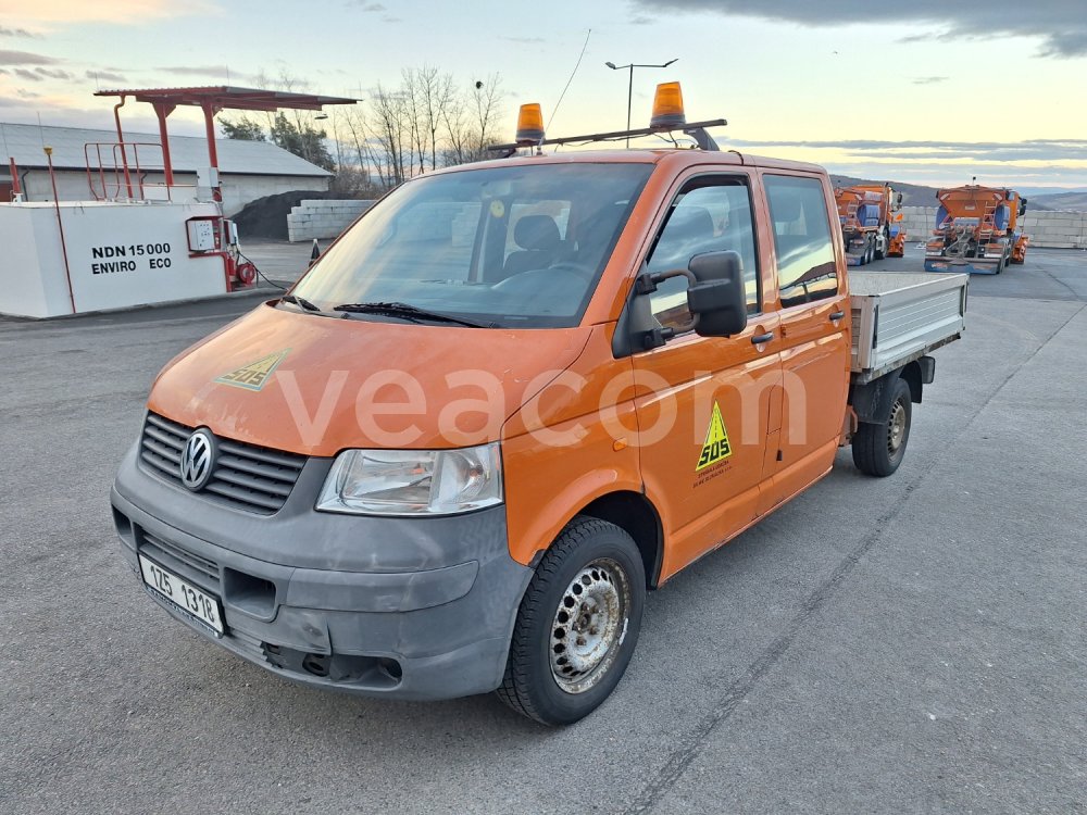 Online auction: VW  TRANSPORTER