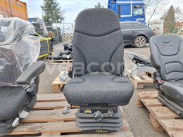 Online auction: SEARS  SEDAČKA